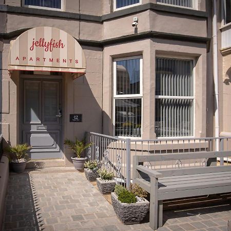 Jellyfish Apartments Блэкпул Экстерьер фото